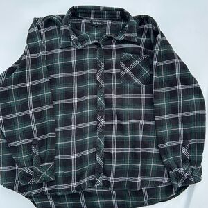 Well Worn Green and Black Plaid Long Sleeve Shirt
